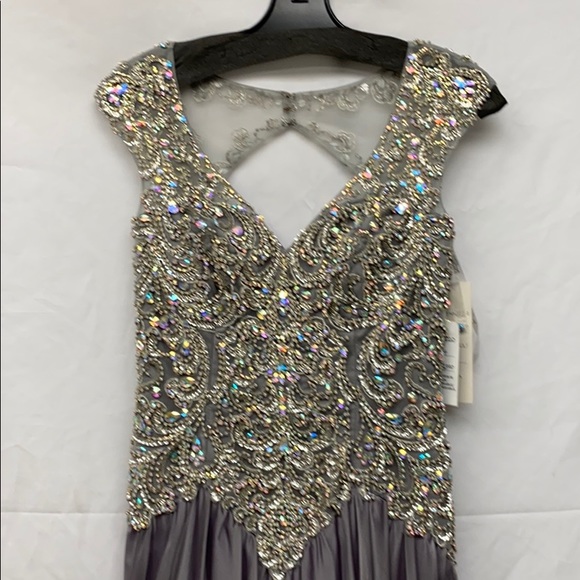 Tony Bowls embellished bodice fit and flare long gown - Picture 8 of 9